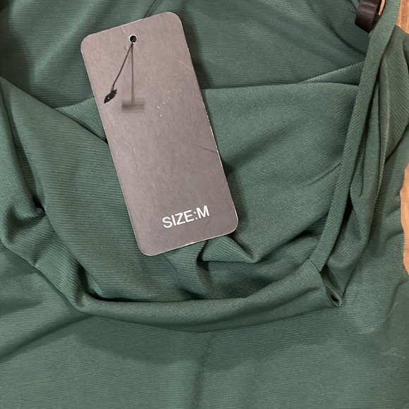 Cute green casual top - Picture 3 of 6